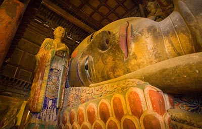 Giant  Buddha Temple